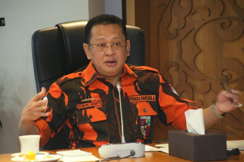 Ketua MPR RI Bambang Soesatyo mendorong dikembalikannya mata pelajaran Pendidikan Moral Pancasila (PMP) sebagai mata pelajaran wajib dari tingkat Taman Kanak-Kanak