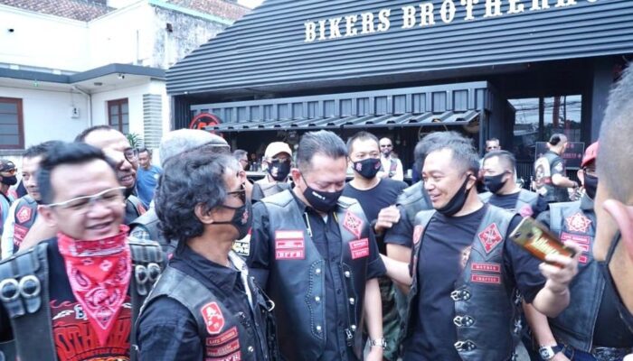 Bertemu Komunitas Motor BBMC Bandung, Bamsoet Ajak Biker Kampanyekan Protokol Kesehatan