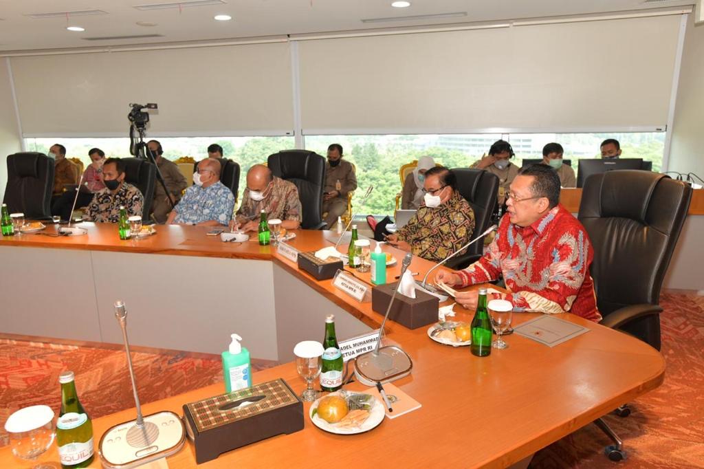 Rapat Konsultasi MPR RI dan Menteri PPN/Kepala Bappenas, Bamsoet: Perlu Grand Design Pembangunan Yang Rekonsilatif di Papua