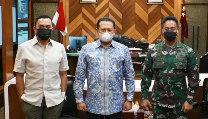 Bertemu KASAD TNI, Bamsoet Dukung TNI-Polri Terlibat Aktif Dalam Vaksinasi Massal Covid-19